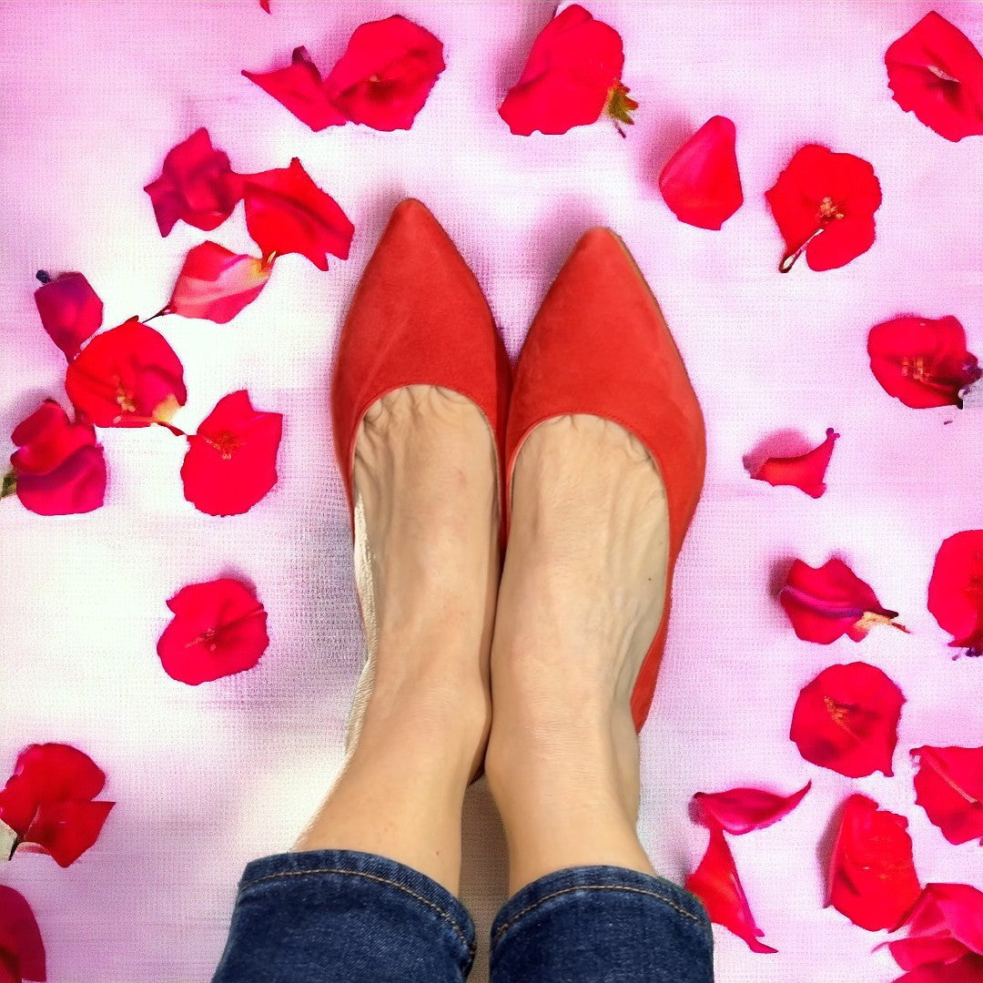 TANYA HEATH Paris パンプス　黒&赤革靴セット TANYA HEATH Paris Classic Pointy Pump Brick Red with